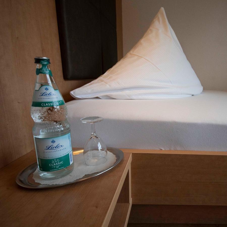 Landhotel Graf Obereggenen エクステリア 写真