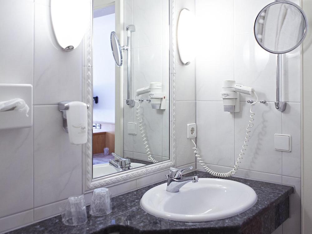 Landhotel Graf Obereggenen 部屋 写真